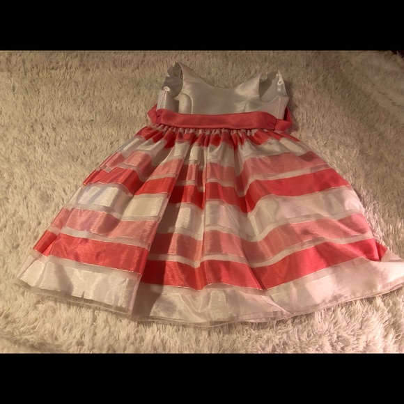 Girls Party Dress - Picture 2 of 4